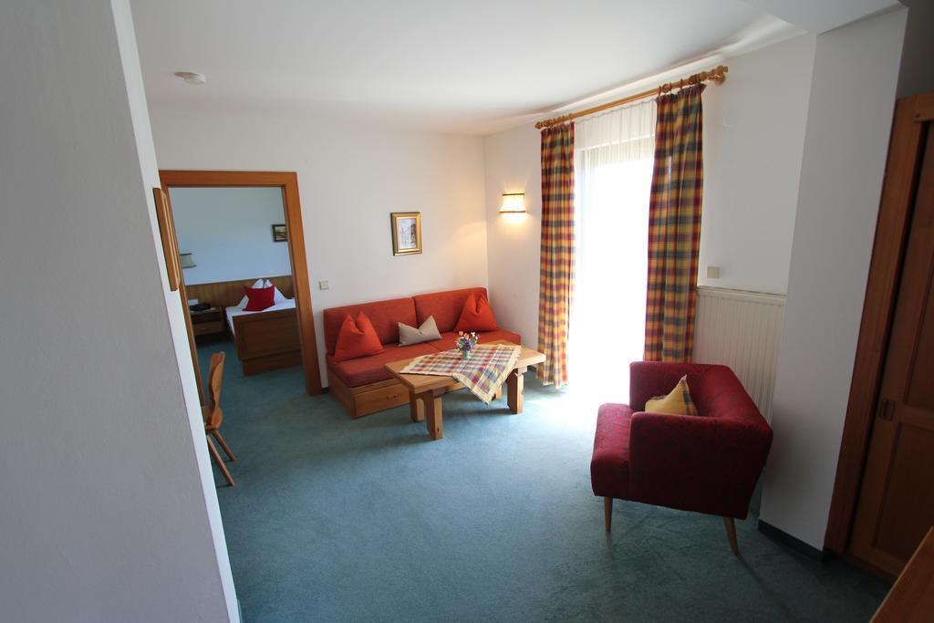 Ferienwohnungen Fiala-Koefer Portschach am Woerthersee Room photo
