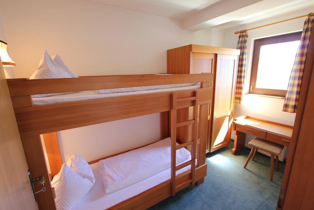 Ferienwohnungen Fiala-Koefer Portschach am Woerthersee Room photo